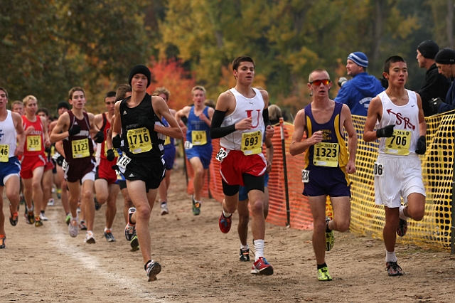 2010CIF XC BD4-0286.JPG - 2010 California CIF Cross Country Championships, Woodward Park, Fresno, California